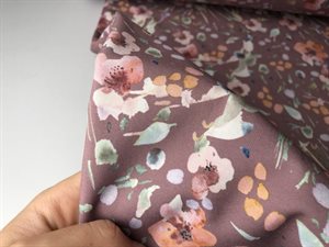 Softshell - skøn støvet rosa med de fineste blide blomster